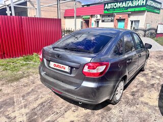 2016 Lada (ВАЗ) Granta I, серебристый, 410000 рублей, вид 2