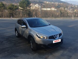 2010 Nissan Qashqai I Рестайлинг, серебристый, 1200000 рублей, вид 2