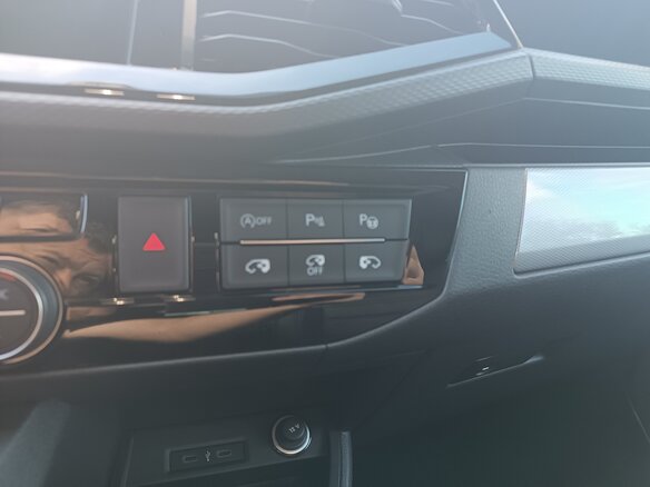 2022 Volkswagen Multivan T6 Рестайлинг, чёрный, 10300000 рублей - вид 14