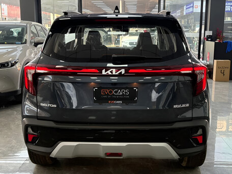 2026 Kia Seltos I Рестайлинг, серый, 2099900 рублей, вид 4