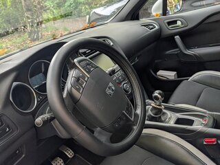 2012 Citroen DS4, белый, 700000 рублей, вид 5