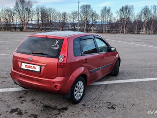 2006 Ford Fiesta Mk5, красный, 360000 рублей, вид 3