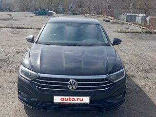 2020 Volkswagen Jetta VII, чёрный, 1900000 рублей, вид 2