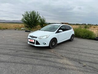2013 Ford Focus III, белый, 750000 рублей, вид 1