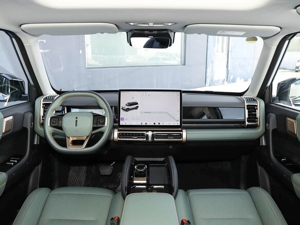 2024 iCar 03 65.69 kWh, серебристый, 3550000 рублей - вид 10