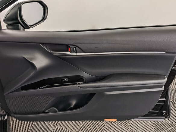 2019 Toyota Camry VIII (XV70), чёрный, 2580000 рублей - вид 24