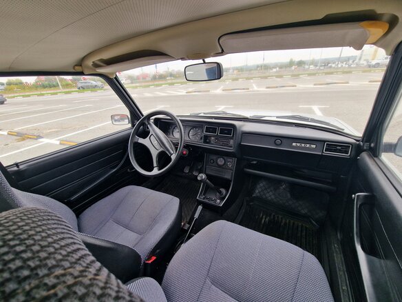 2010 Lada (ВАЗ) 2107, серый, 212000 рублей - вид 12