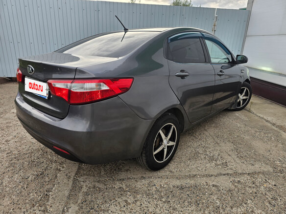 2015 Kia Rio III, серый, 499000 рублей - вид 1