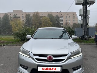 2013 Honda Accord IX, серебристый, 1400000 рублей, вид 2