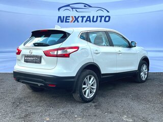 2017 Nissan Qashqai II, белый, 1899900 рублей, вид 5
