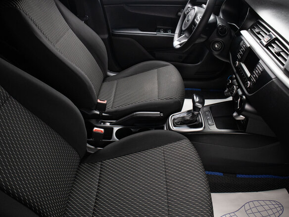 2019 Kia Rio IV, синий, 1299000 рублей - вид 18