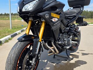 2016 Yamaha MT-09 Tracer (FJ-09), чёрный, 830000 рублей, вид 3