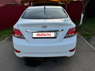 2011 Hyundai Solaris I, белый, 610000 рублей, вид 4