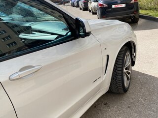 2018 BMW X5 40d III (F15), белый, 4200000 рублей, вид 3