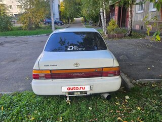 1993 Toyota Corolla VII (E100), белый, 200000 рублей, вид 2