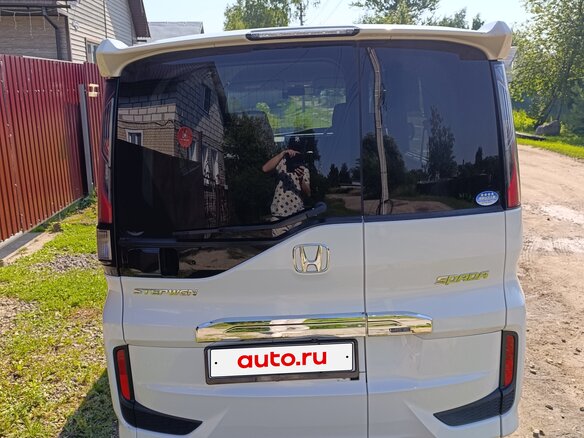 2019 Honda Stepwgn Spada V Рестайлинг, белый, 2349999 рублей - вид 2