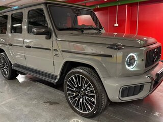 2026 Mercedes-Benz G-Класс AMG 63 AMG II (W465) Рестайлинг, серый, 31620000 рублей, вид 3