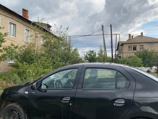 2018 Renault Logan II, чёрный, 650000 рублей, вид 3