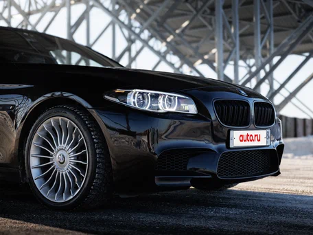 2011 BMW 5 серии 520d VI (F10/F11/F07), чёрный, 3500000 рублей, вид 2