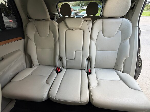 2022 Volvo XC90 II Рестайлинг 1, чёрный - вид 13