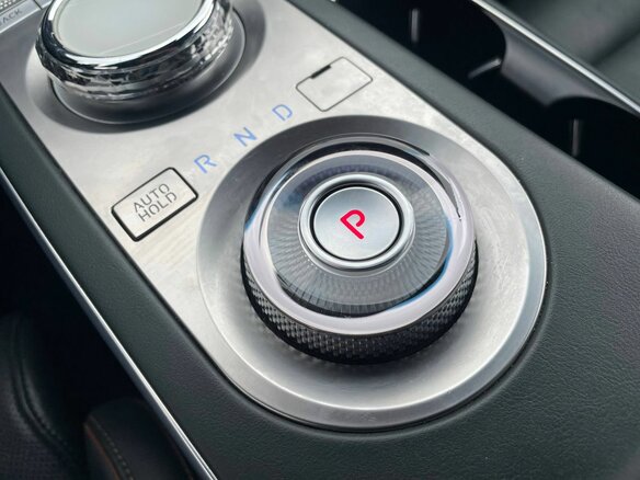 2022 Genesis GV70 I, белый, 3849000 рублей - вид 16