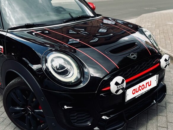 2018 Mini Hatch JCW III (F55/F56) Рестайлинг, чёрный, 2690000 рублей - вид 4
