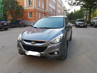 2015 Hyundai ix35 I Рестайлинг, серый, 1500000 рублей, вид 1