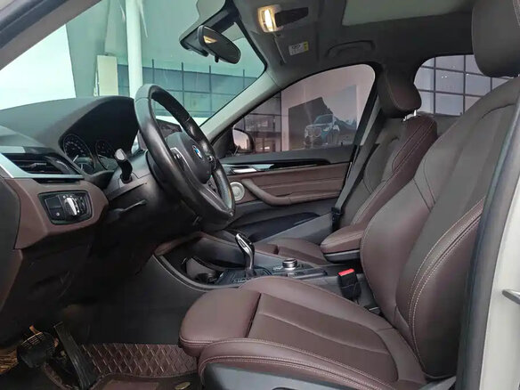 2022 BMW X1 Long 20Li sDrive II (F48) Рестайлинг, белый, 2100000 рублей - вид 10