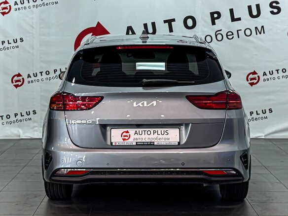 2021 Kia Ceed III Рестайлинг, серебристый, 1899000 рублей - вид 3