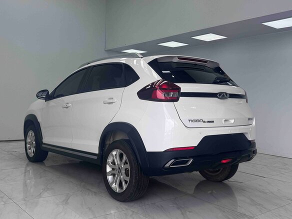 2022 Chery Tiggo 3x I Рестайлинг, белый, 980000 рублей - вид 3