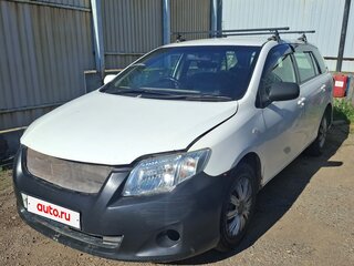 2011 Toyota Corolla Fielder X (E140, E150) Рестайлинг, белый, 475000 рублей, вид 3