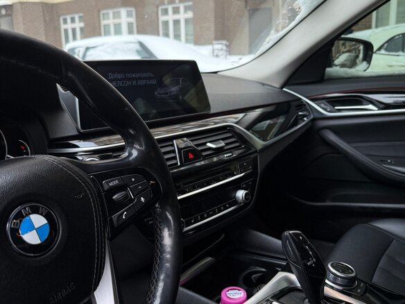 2017 BMW 5 серии 520d VII (G30/G31/G38), чёрный, 2650000 рублей - вид 6
