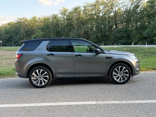 2020 Land Rover Discovery Sport I Рестайлинг, чёрный, 3880000 рублей, вид 4