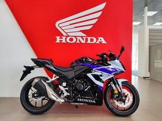 Honda CBR 400R