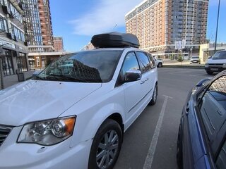 2015 Chrysler Voyager Grand V Рестайлинг, белый, 2050000 рублей, вид 1