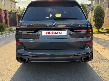 2024 BMW X7 40i I (G07) Рестайлинг, серый, 14500000 рублей, вид 3