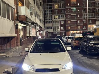 2007 Mitsubishi Lancer X, белый, 905000 рублей, вид 1