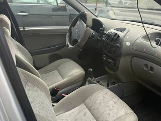 2010 Lada (ВАЗ) Kalina I, серебристый, 220000 рублей, вид 3