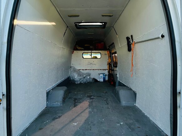2011 Ford Transit, белый, 1499000 рублей - вид 27
