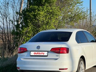2016 Volkswagen Jetta VI Рестайлинг, белый, 950000 рублей, вид 4