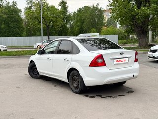2010 Ford Focus II Рестайлинг, белый, 435000 рублей, вид 1