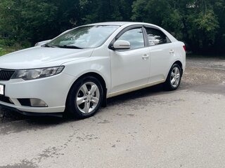 2011 Kia Cerato 6-speed II, белый, 570000 рублей, вид 1