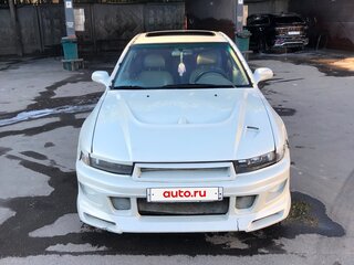 2003 Mitsubishi Galant VIII Рестайлинг, белый, 360000 рублей, вид 1