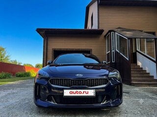 2021 Kia Stinger I Рестайлинг, синий, 3600000 рублей, вид 1