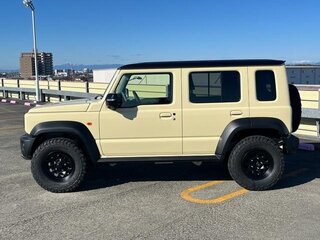 2025 Suzuki Jimny IV, бежевый, 2013009 рублей, вид 2