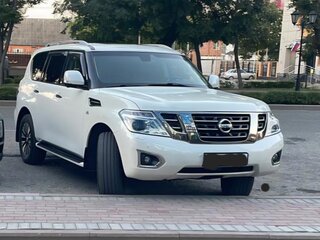 2014 Nissan Patrol VI (Y62) Рестайлинг, белый, 4200000 рублей, вид 1