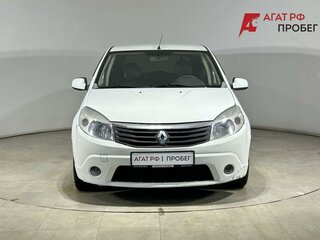 2011 Renault Sandero I, белый, 250000 рублей, вид 2