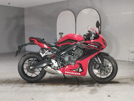 2024 Honda CBR 650R, красный, 886000 рублей, вид 1