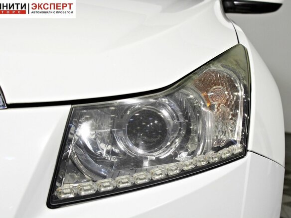 2012 Chevrolet Cruze I, белый, 695000 рублей - вид 8