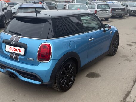 2019 Mini Hatch Cooper III (F55/F56) Рестайлинг, голубой, 1599000 рублей, вид 5
